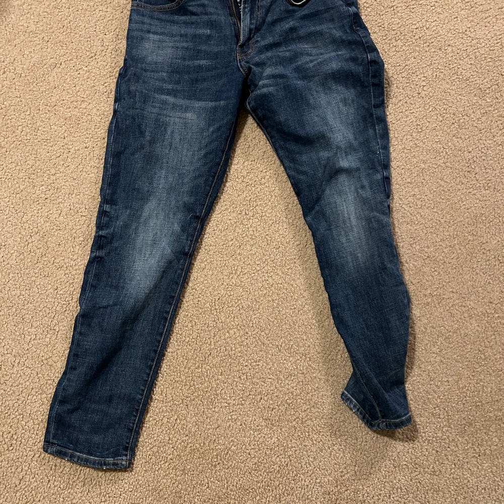 Lucky Brand 412 Athletic Slim